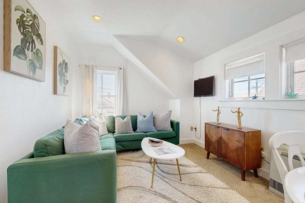 Heart of Provincetown Penthouse - perfect location...walk to everything!