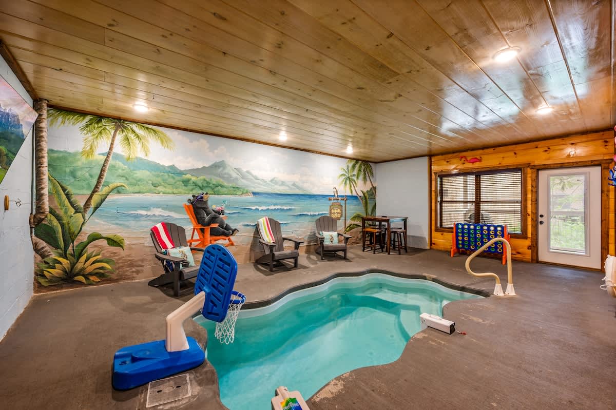 Indoor Pool,Bunkroom,3min to strip — Pigeon Forge, TN — vacation rental