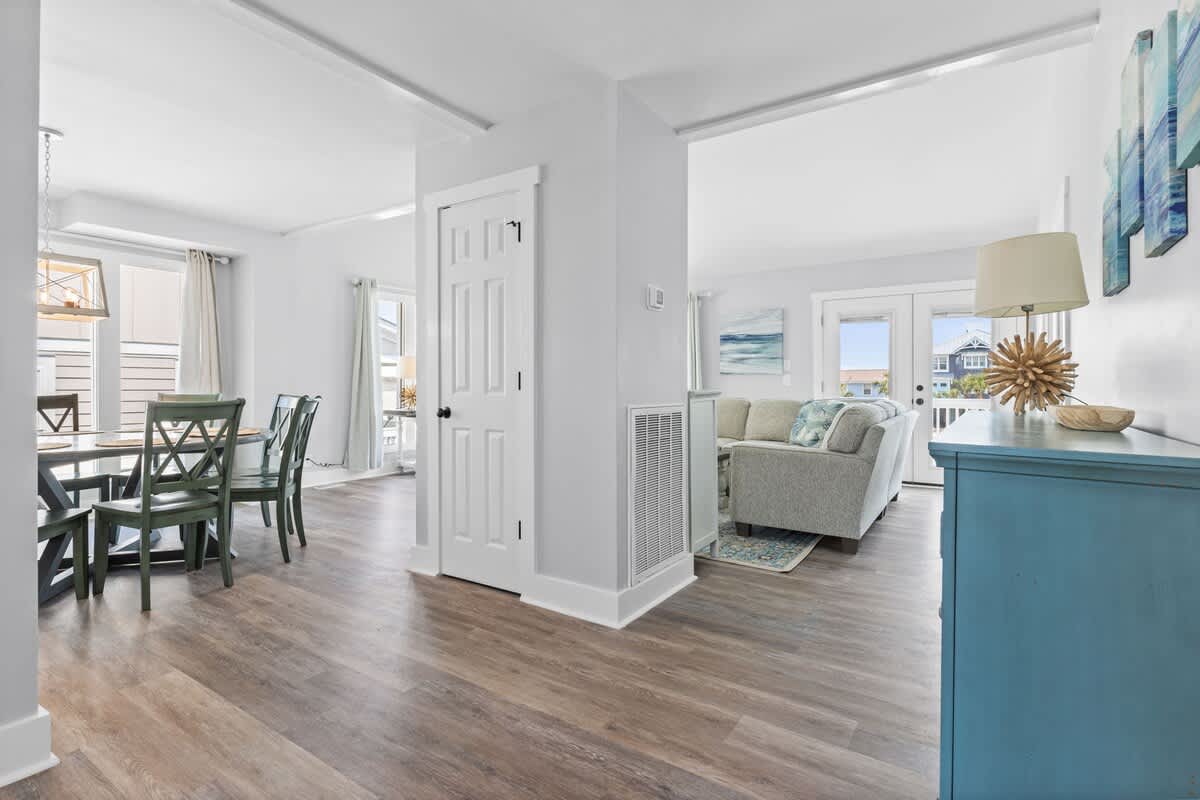 Bright and airy space with inviting seating and stunning views—perfect for relaxation!