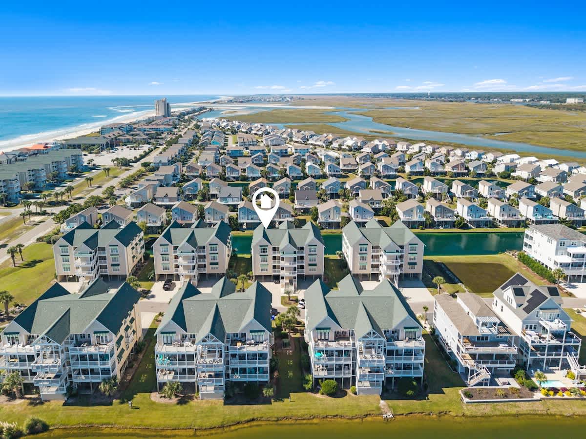 Close to local dining, shopping, and attractions