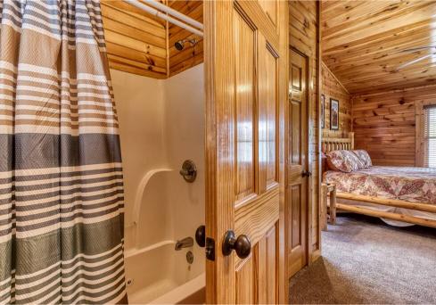 Soak in the tub after a day of hiking or Dollywood fun.