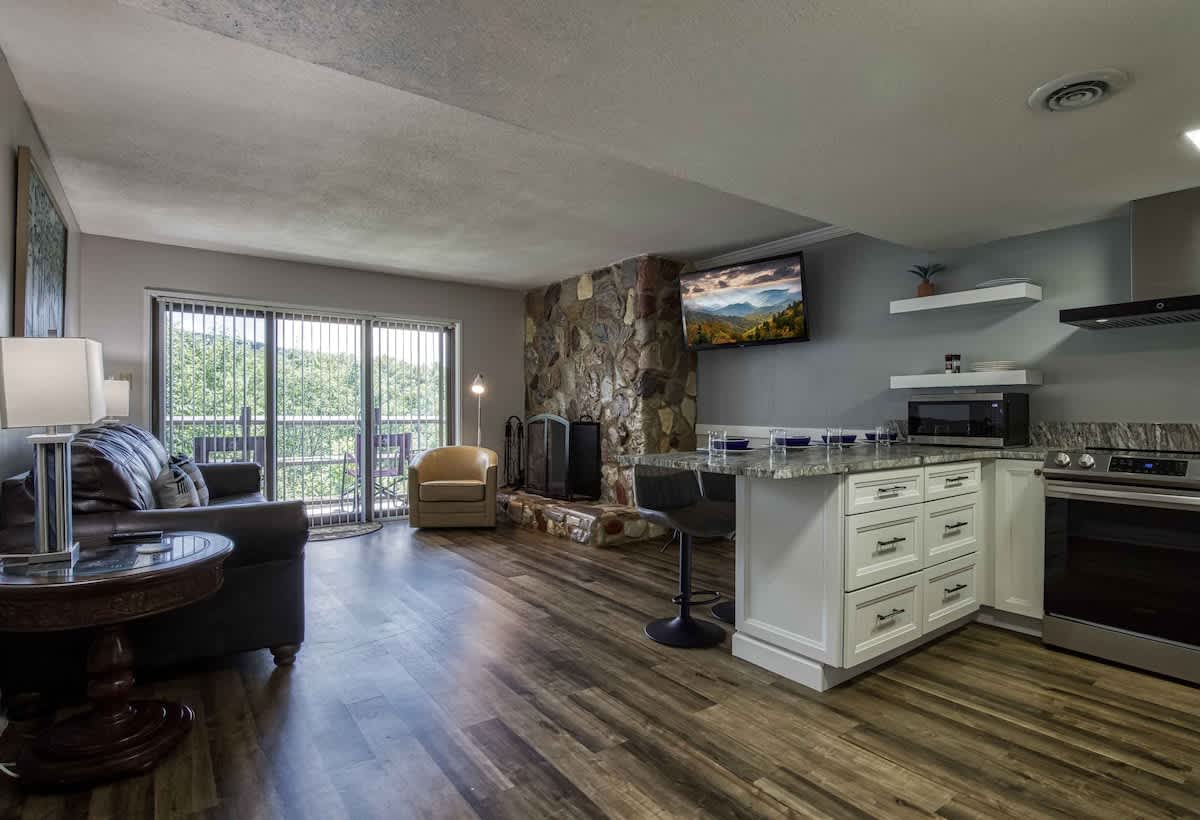 Welcome to 1023 English Mtn Condo by Beyond Expectations! 