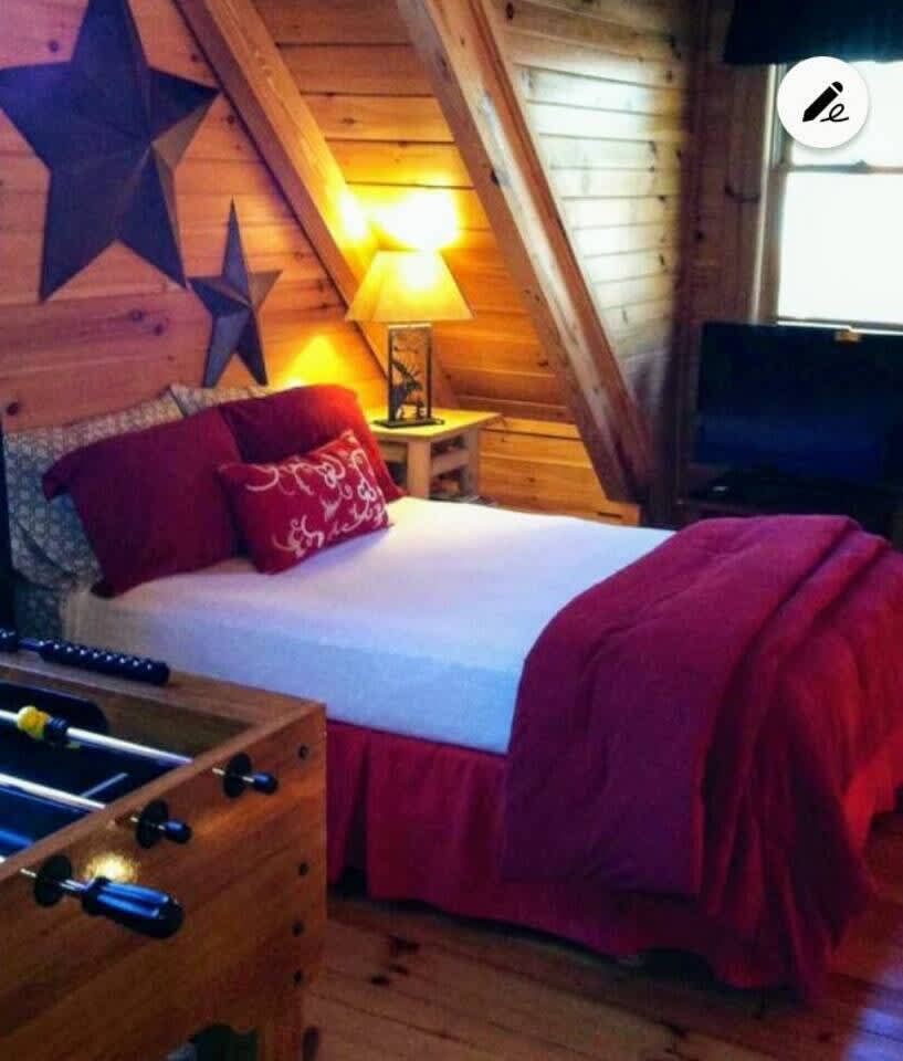 Enjoy starry decor and warm lighting in this inviting haven for relaxation!
