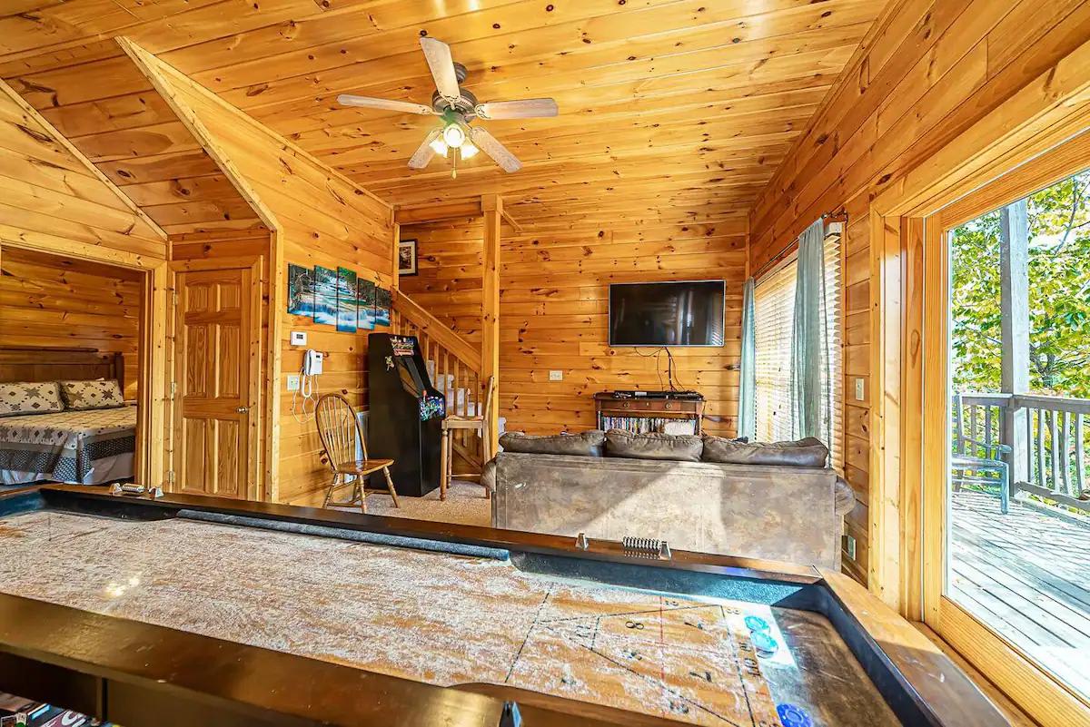 Enjoy game nights and scenic views in this charming wooden retreat!