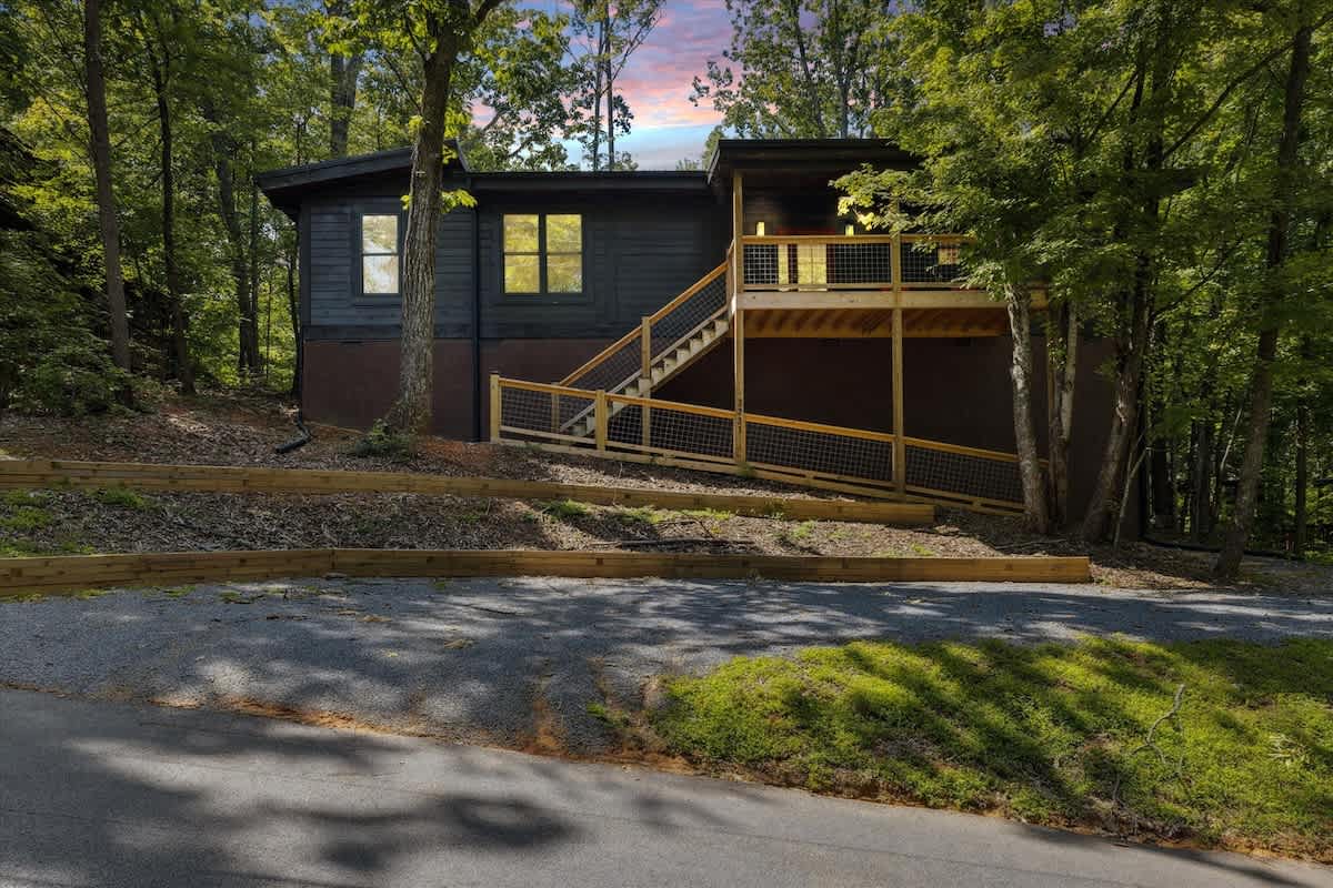 Welcome to Bearodise by Beyond Expectations! 