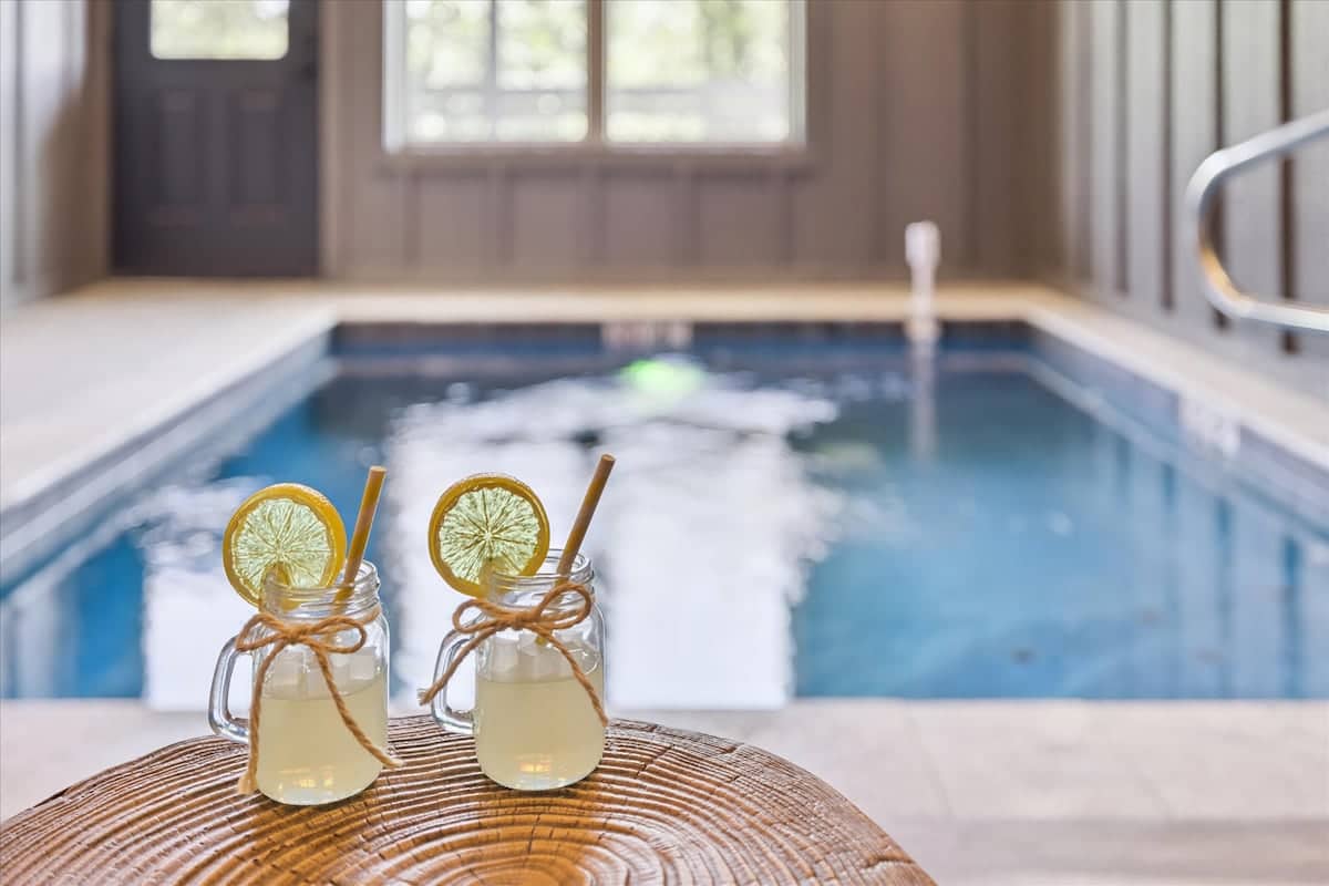 Enjoy refreshing sips by your private pool, perfect for sun-soaked relaxation!