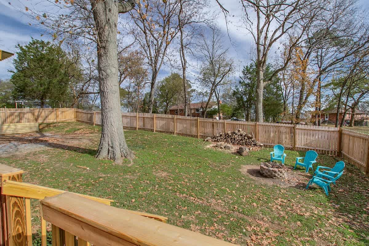 The Graycroft-large-045-45-TN-1500x1000-72dpi