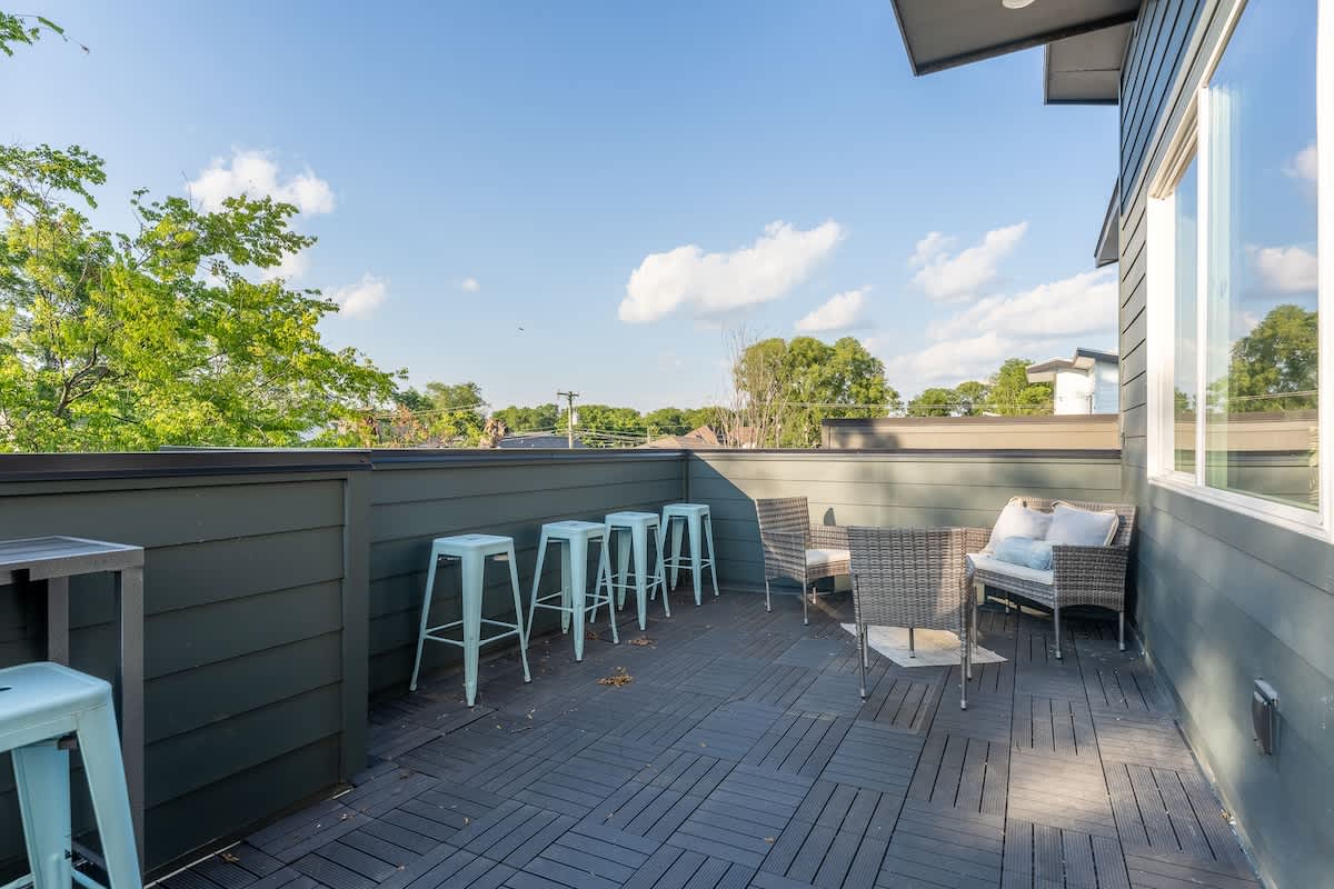 The Pink Royale (LG) - 69