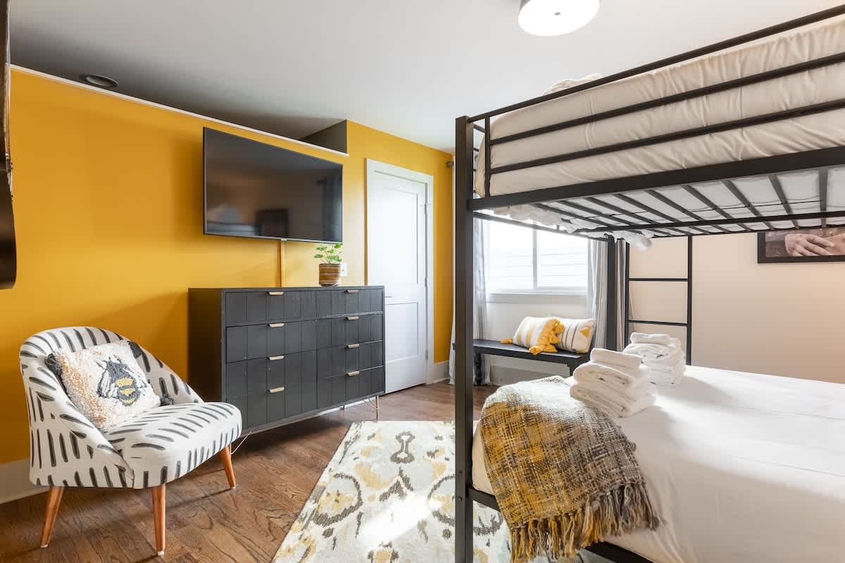 A Place to Hang Your Hat_Large-053