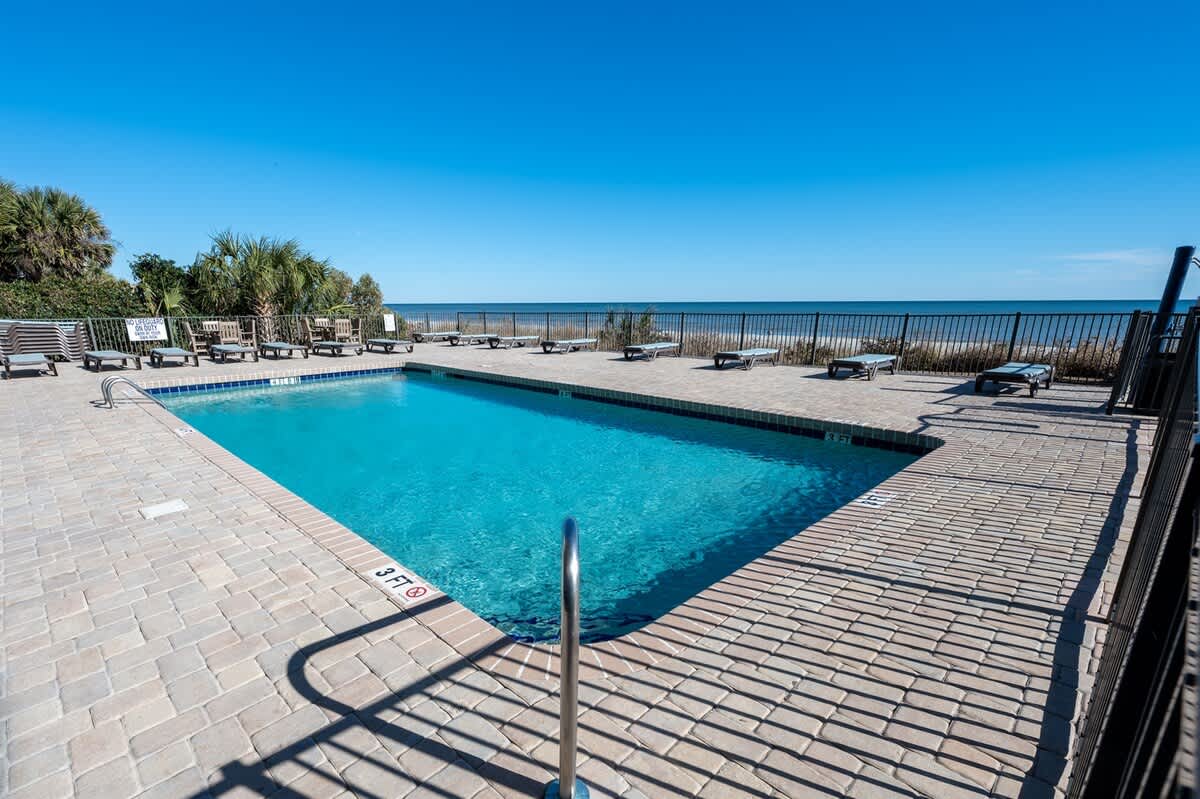 Oceanfront Pool!