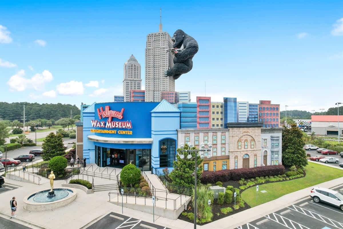 Lots of Entertainment Nearby