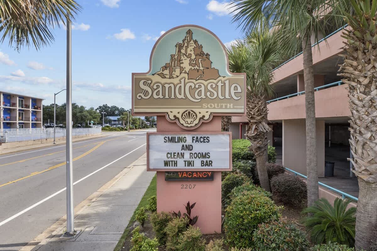 Sandcastle Building