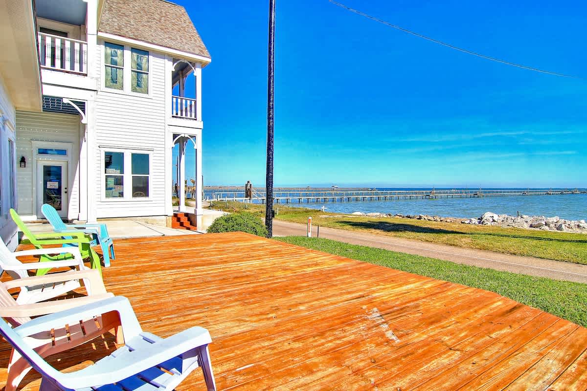 Joys Beach Cottage - Rockport, TX