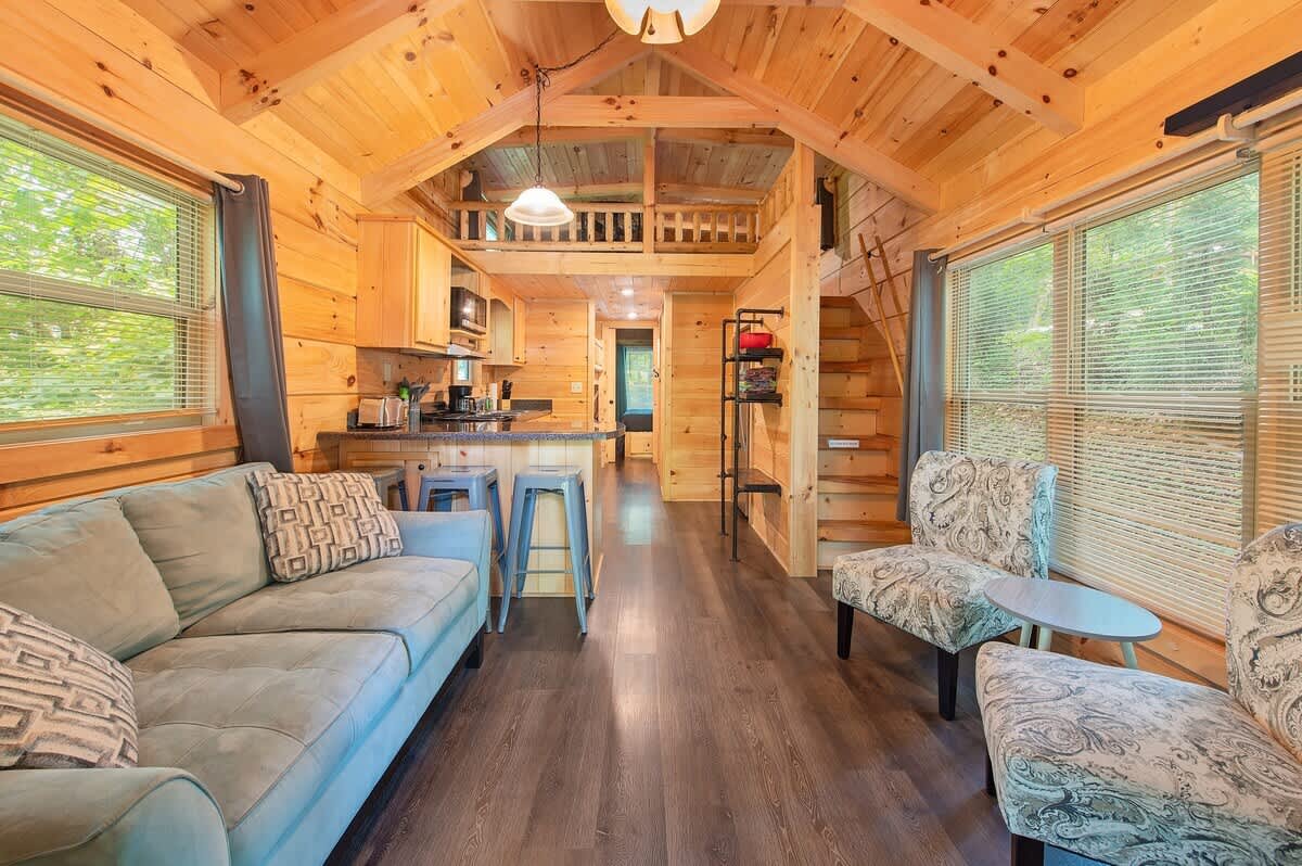 Eden Cabin