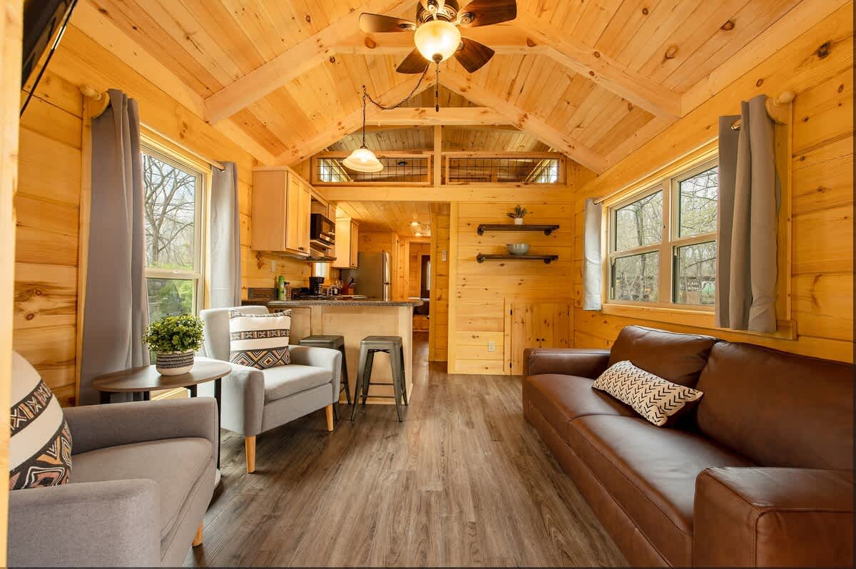 Meg Cabin