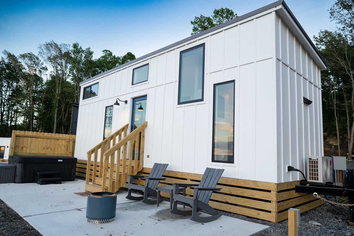 Deep Creek - Tiny Home with Mountain Views