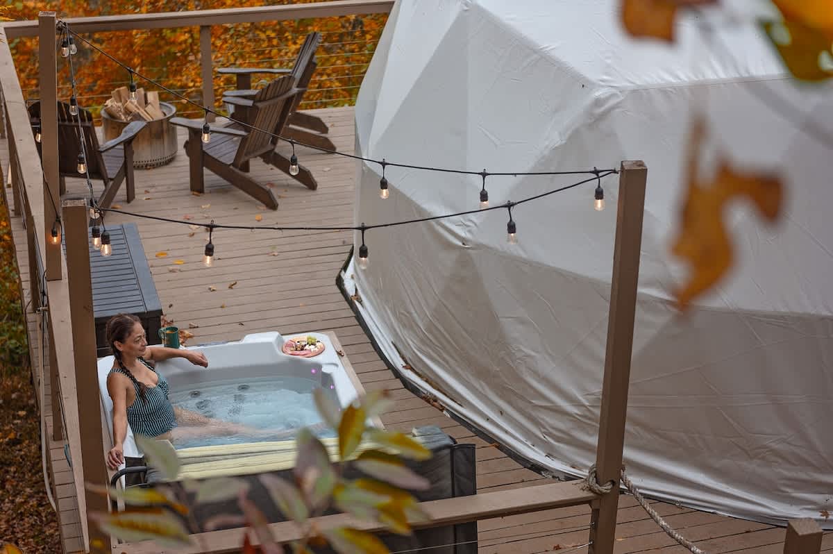 Eagle's Nest Luxury Glamping Dome