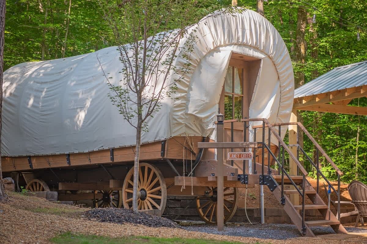 Covered Pioneer Wagon Group Rental