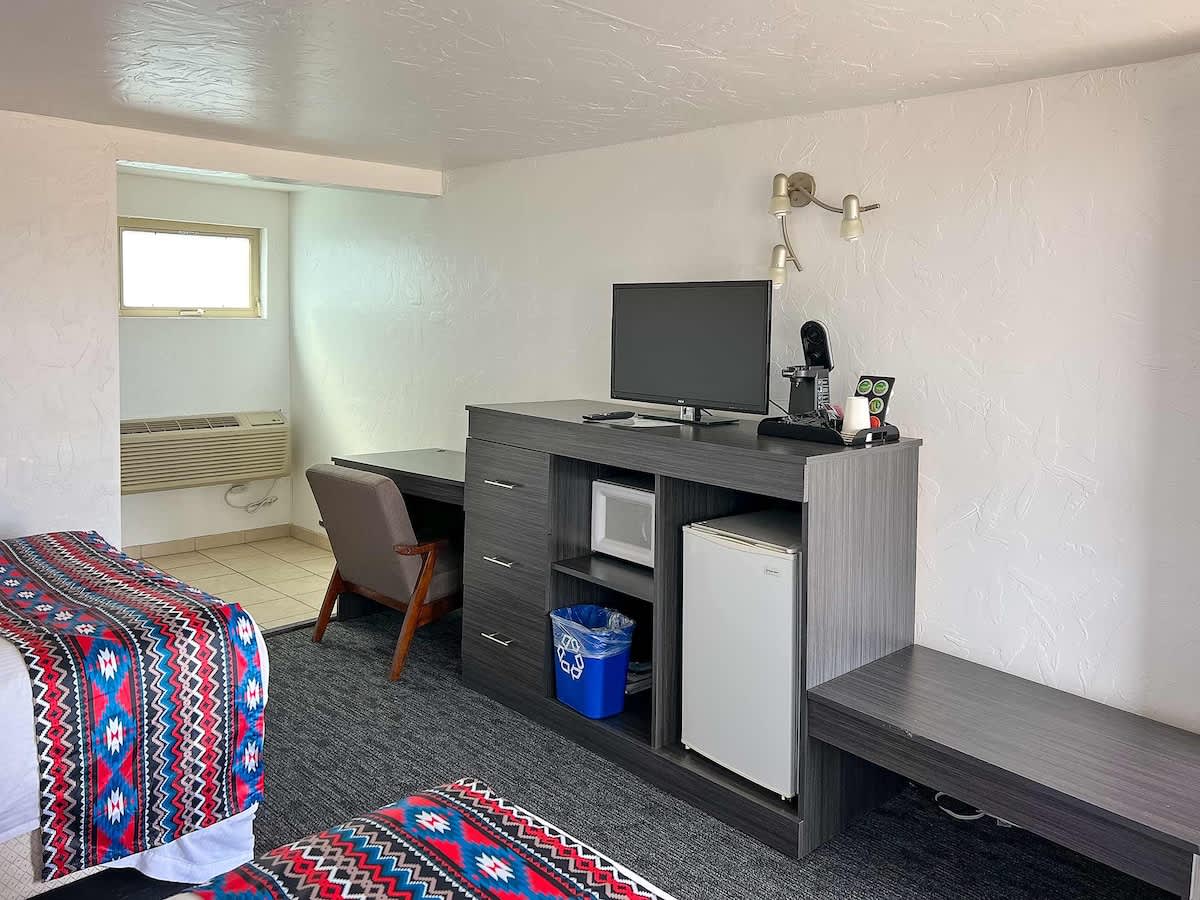 Bentonite Hills Room