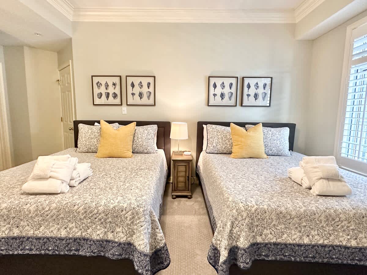 Double Queen Suite