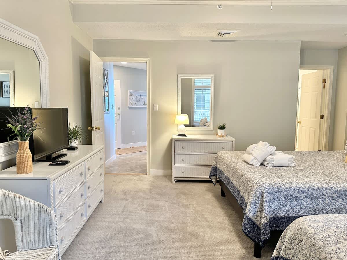Double Queen Suite