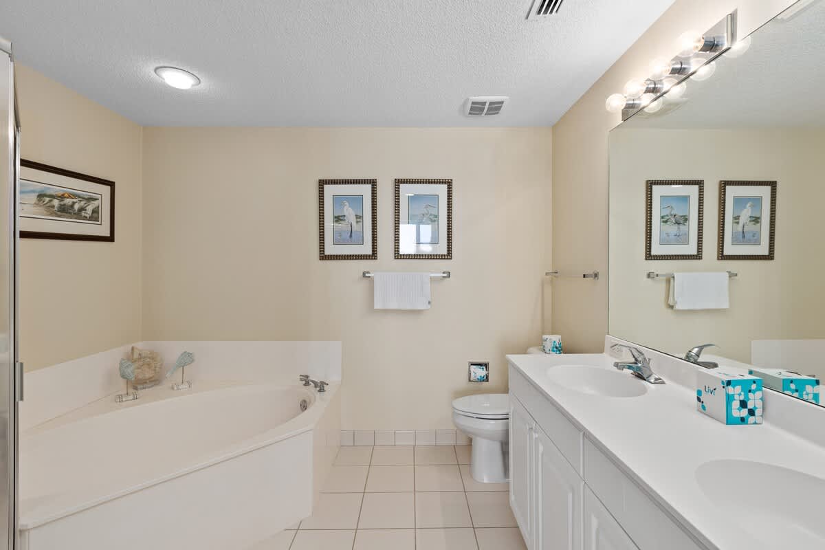 Primary Bath en Suite