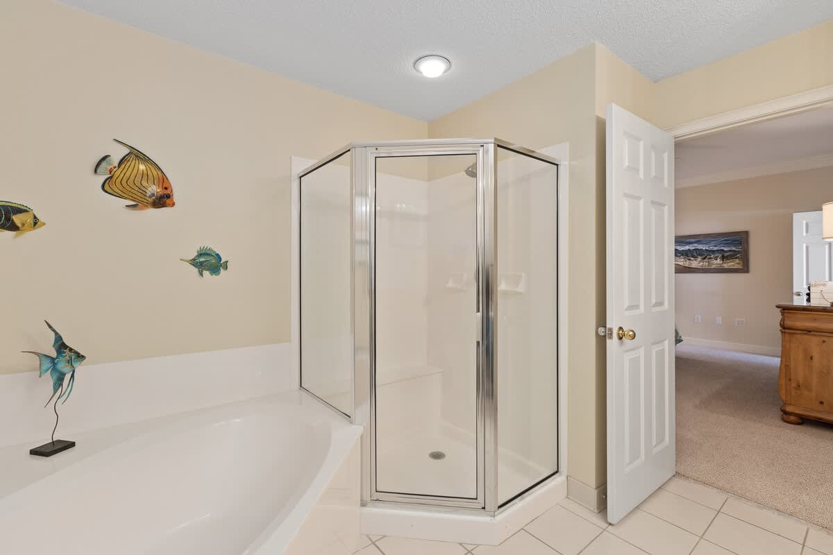 Guest Bath en Suite