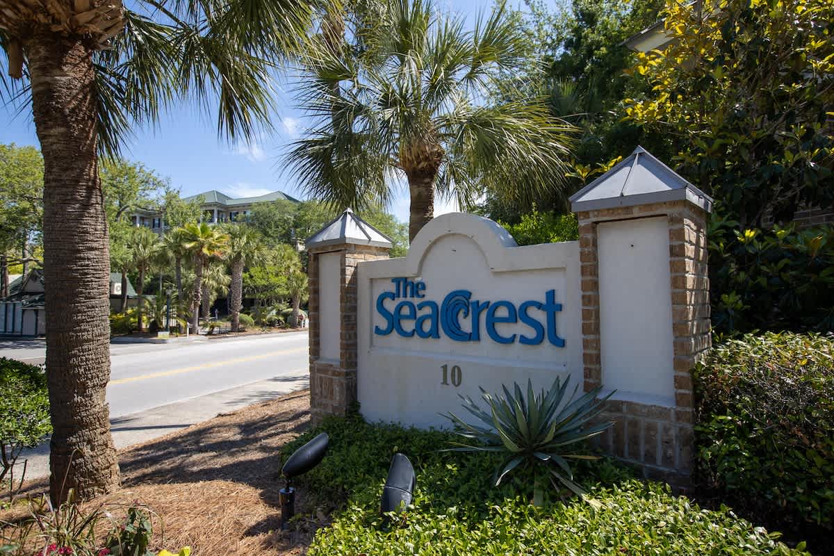 SeaCrest Entrance