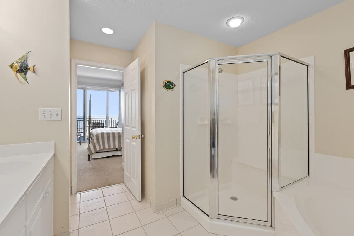 Primary Bath en Suite
