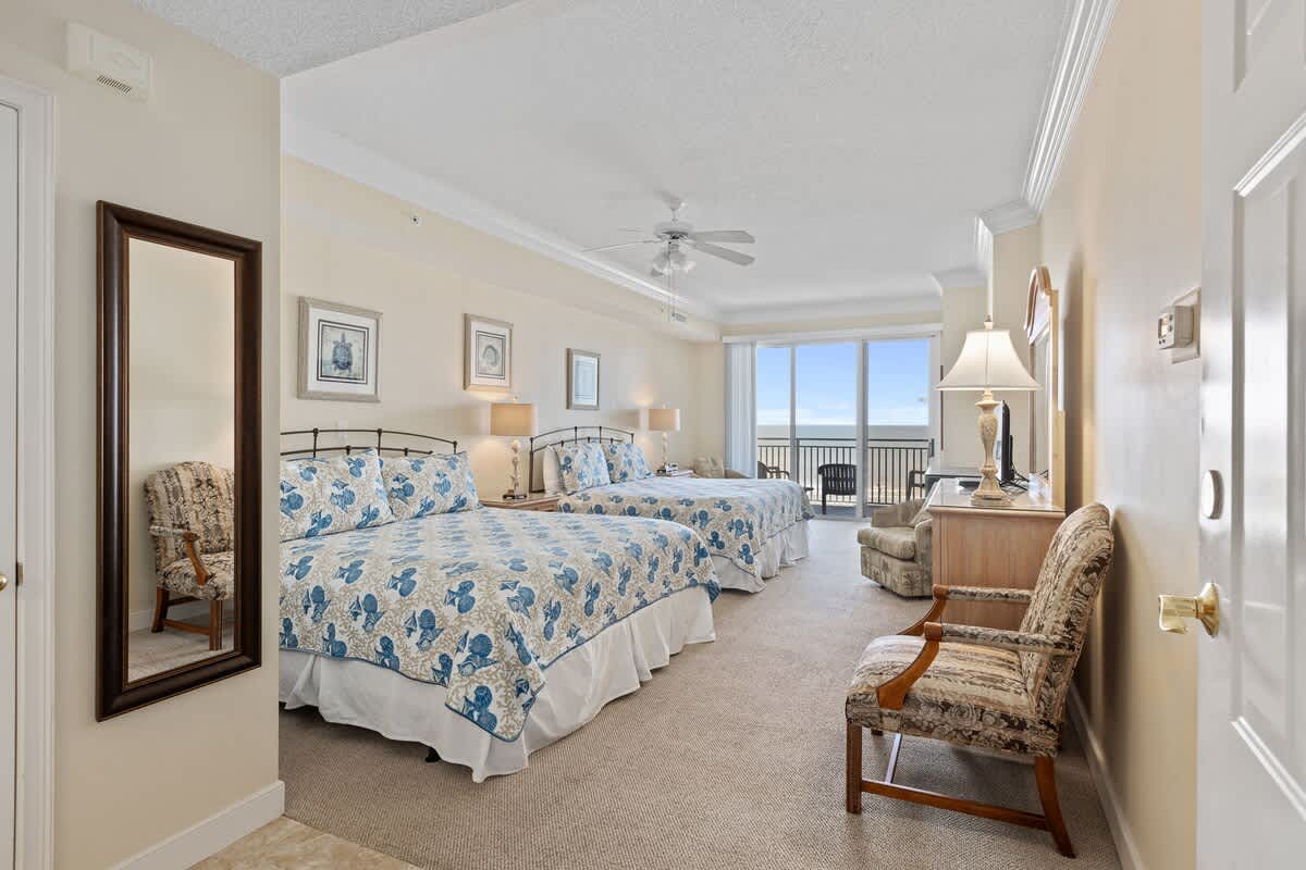 Guest Bedroom Suite w/2 Kings
