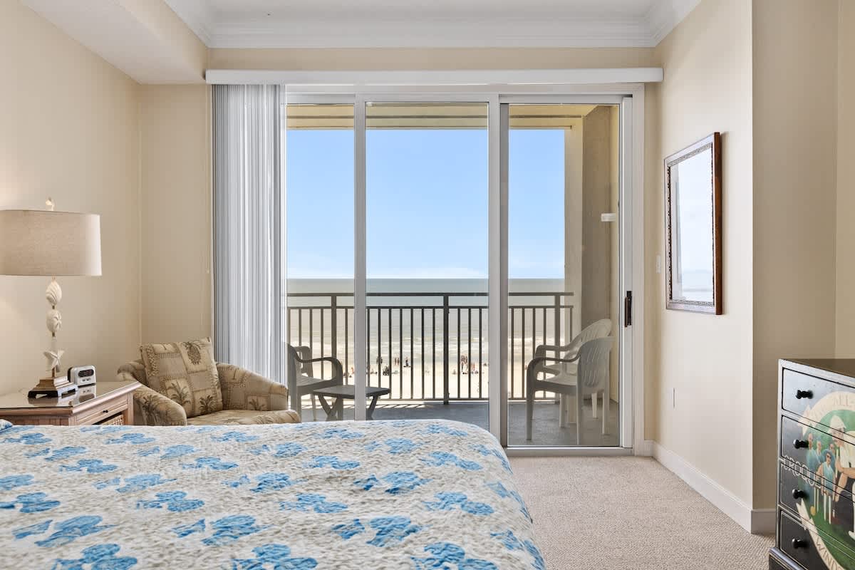 Guest Bedroom Suite w/2 Kings