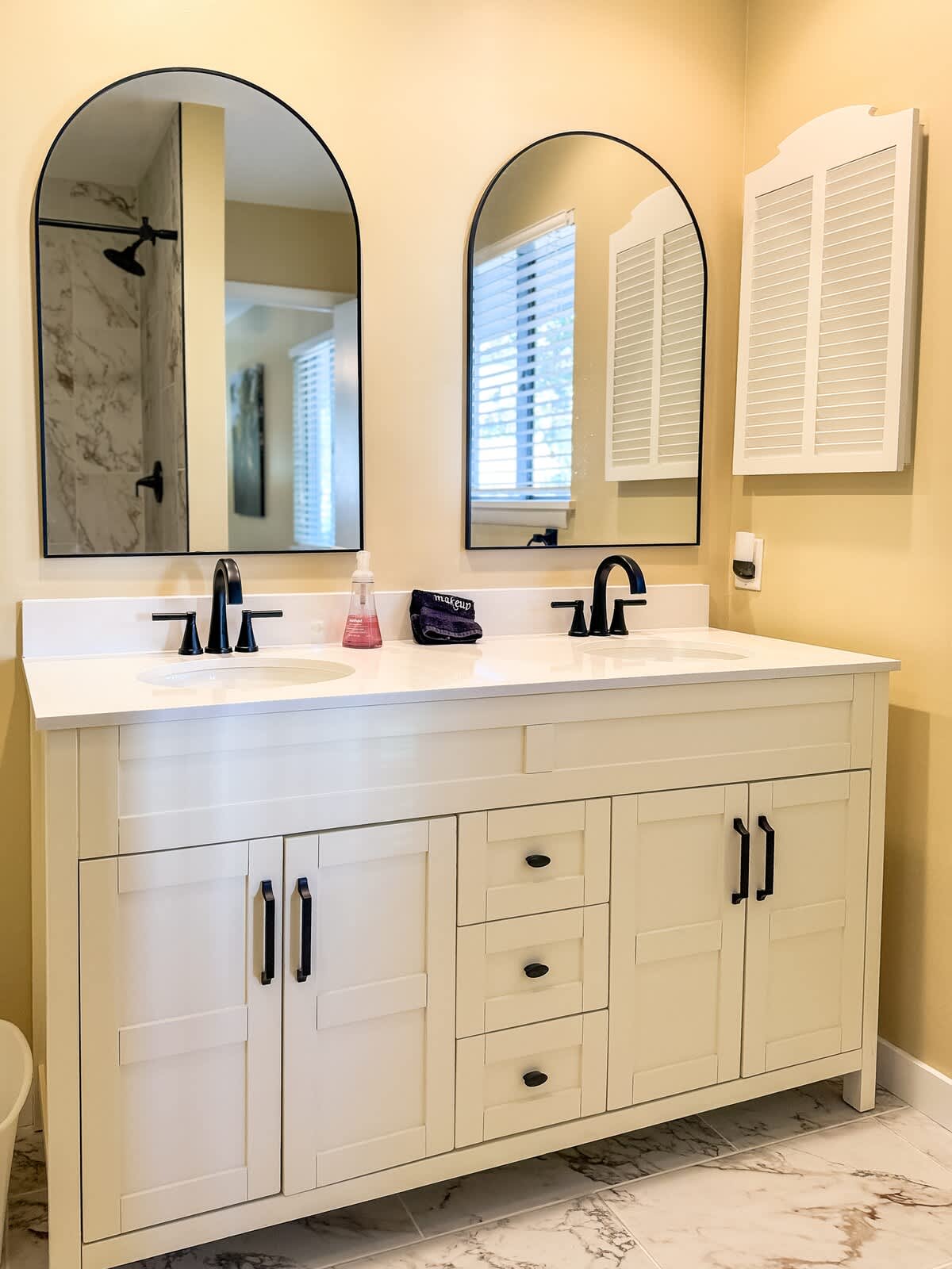 Primary Suite Bathroom