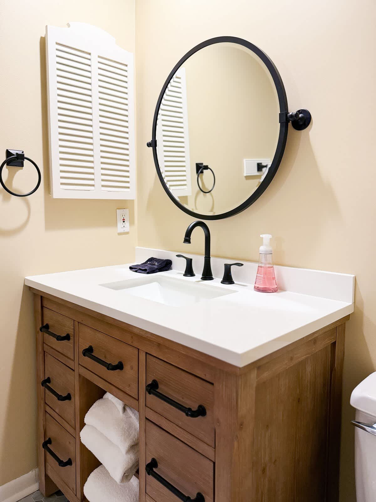 2nd Primary Suite Bathroom
