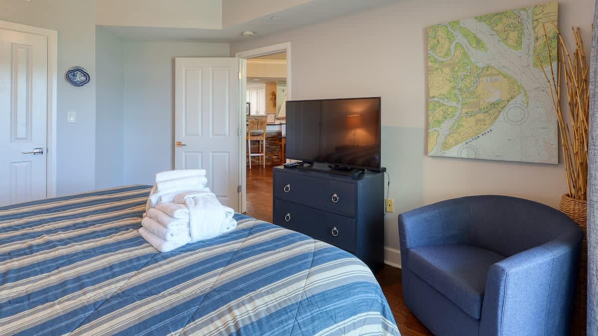 Primary Suite with Access to Ocean View Balcony