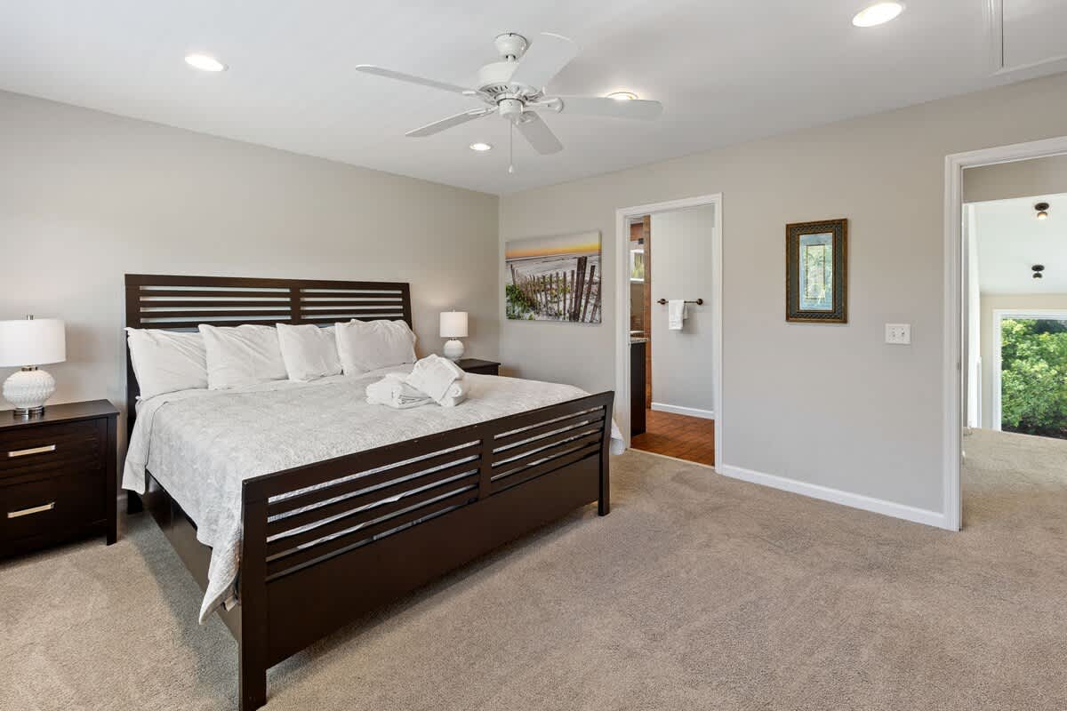 2nd Floor King Suite