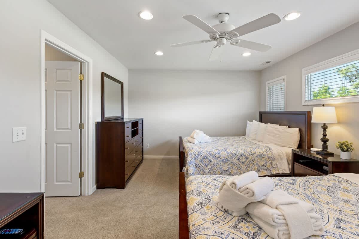 2nd Floor Double Queen Bedroom