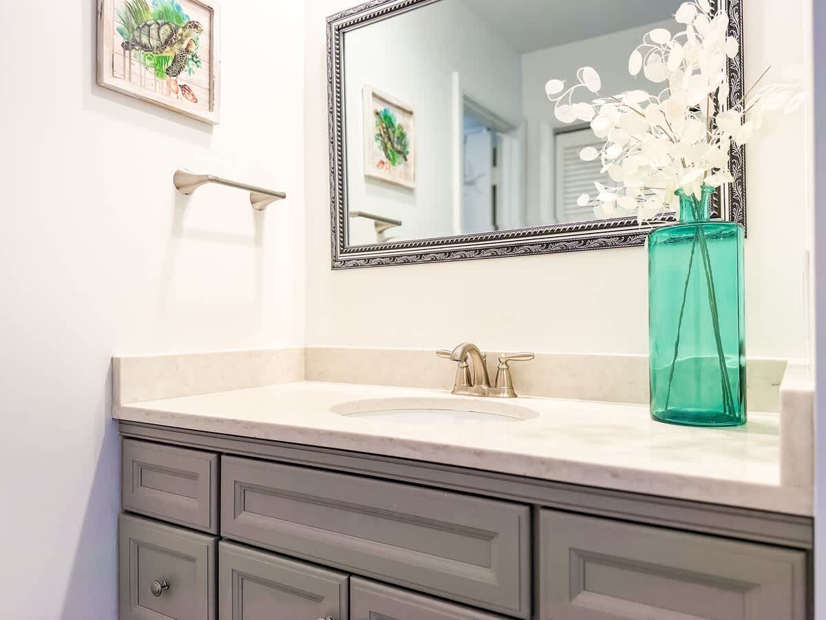 Primary Suite Bathroom