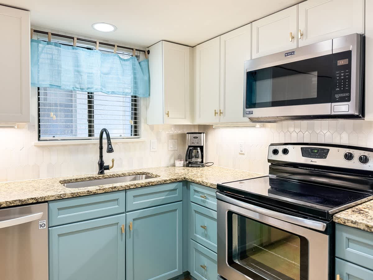 Kitchen and Laundry