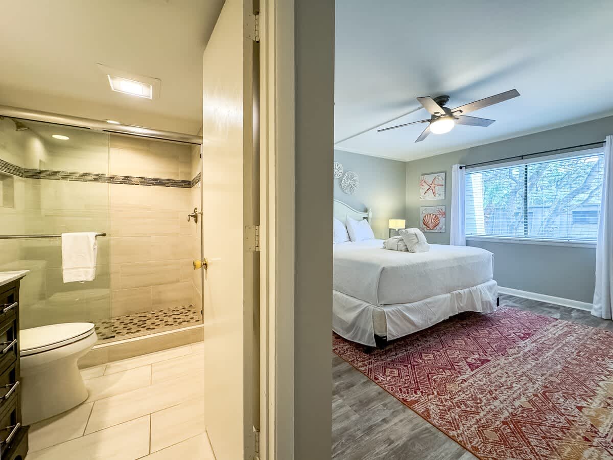 Downstairs King Suite with Pool View