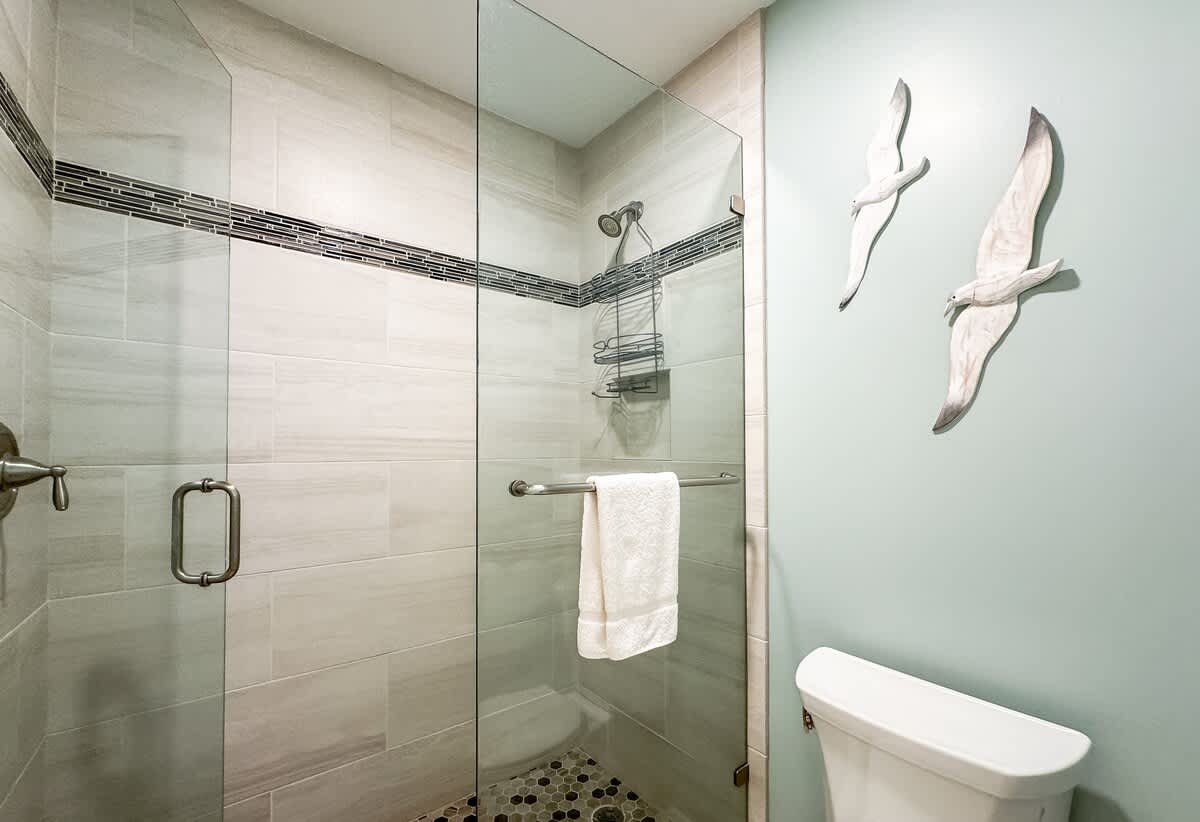 Primary Suite Bathroom