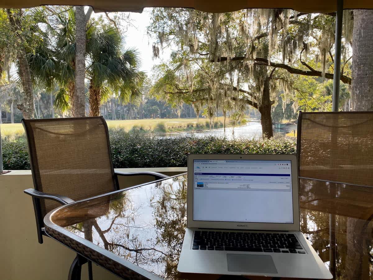 Outdoor Patio/Perfect Place to Work from Home!