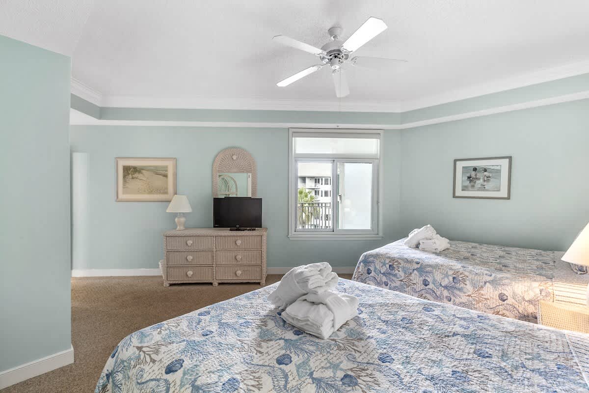 Guest Bedroom Suite #2 with 2 Queens