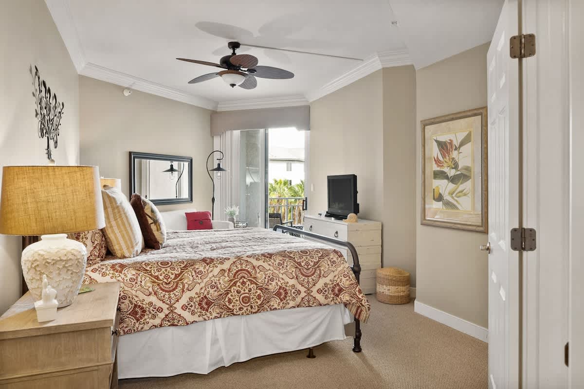 King Primary Suite