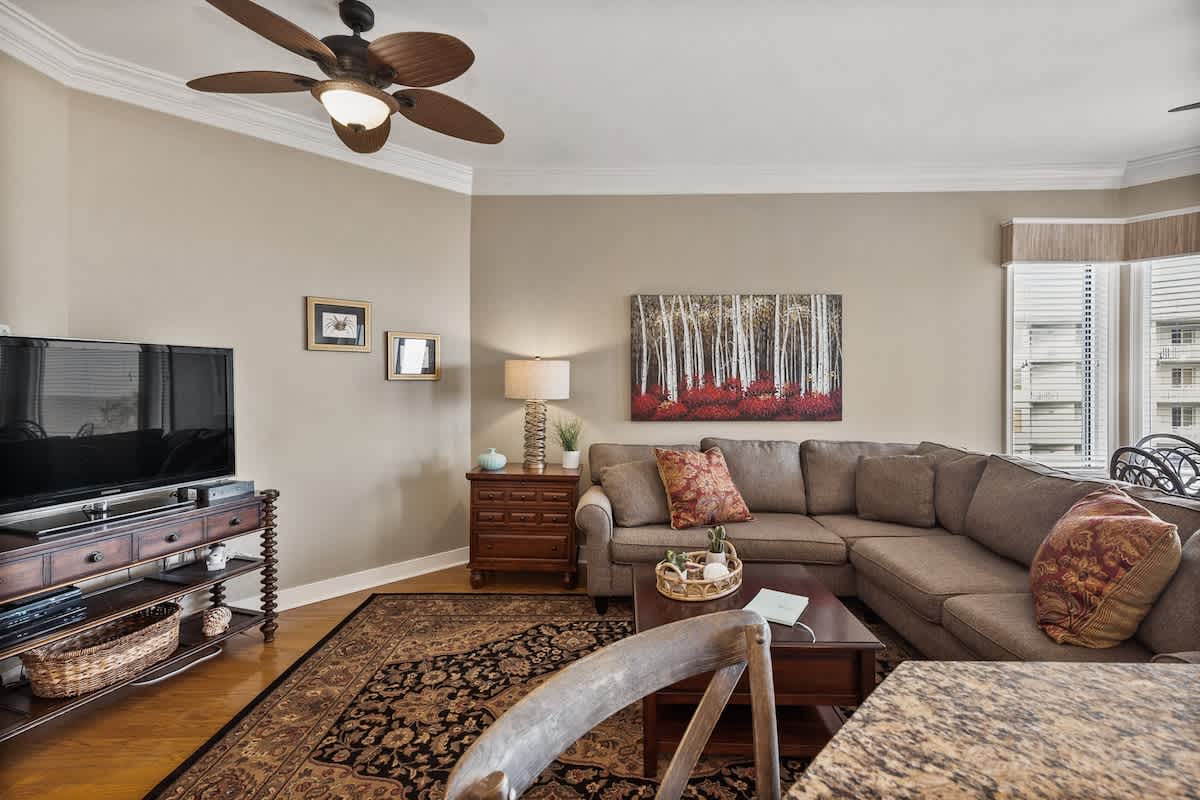 1405 Seacrest 7