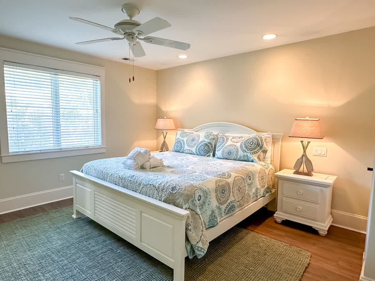 Upstairs King Suite #2