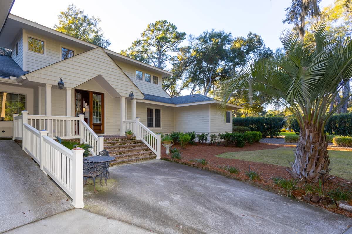 18 Turnberry Lane 9