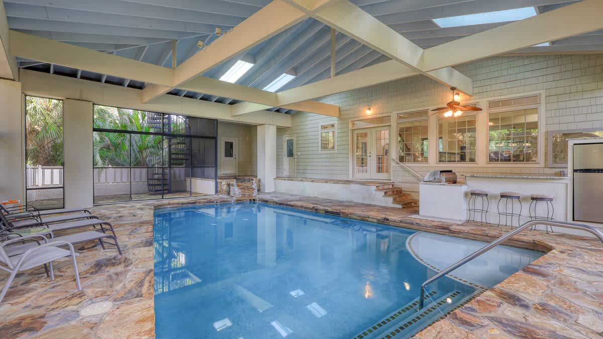 18 Turnberry Lane 4