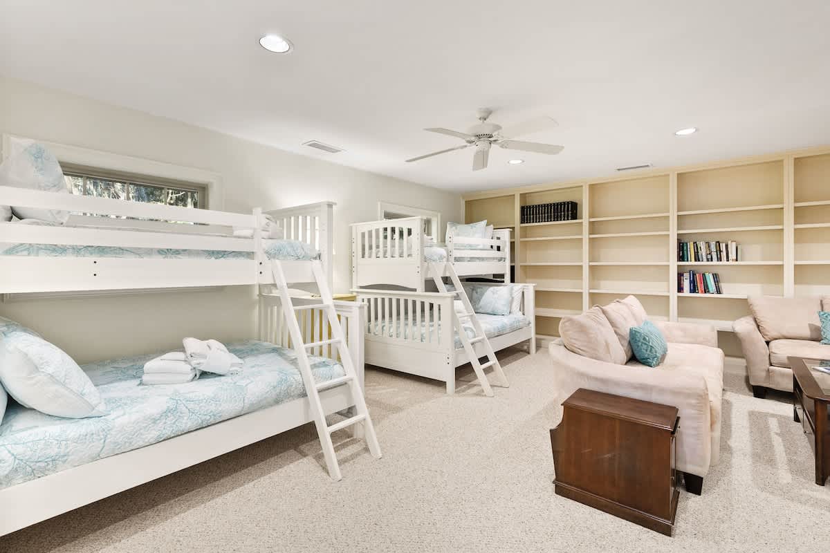 2nd Floor Bunk Room with 2 Twin over Full Bunk Beds