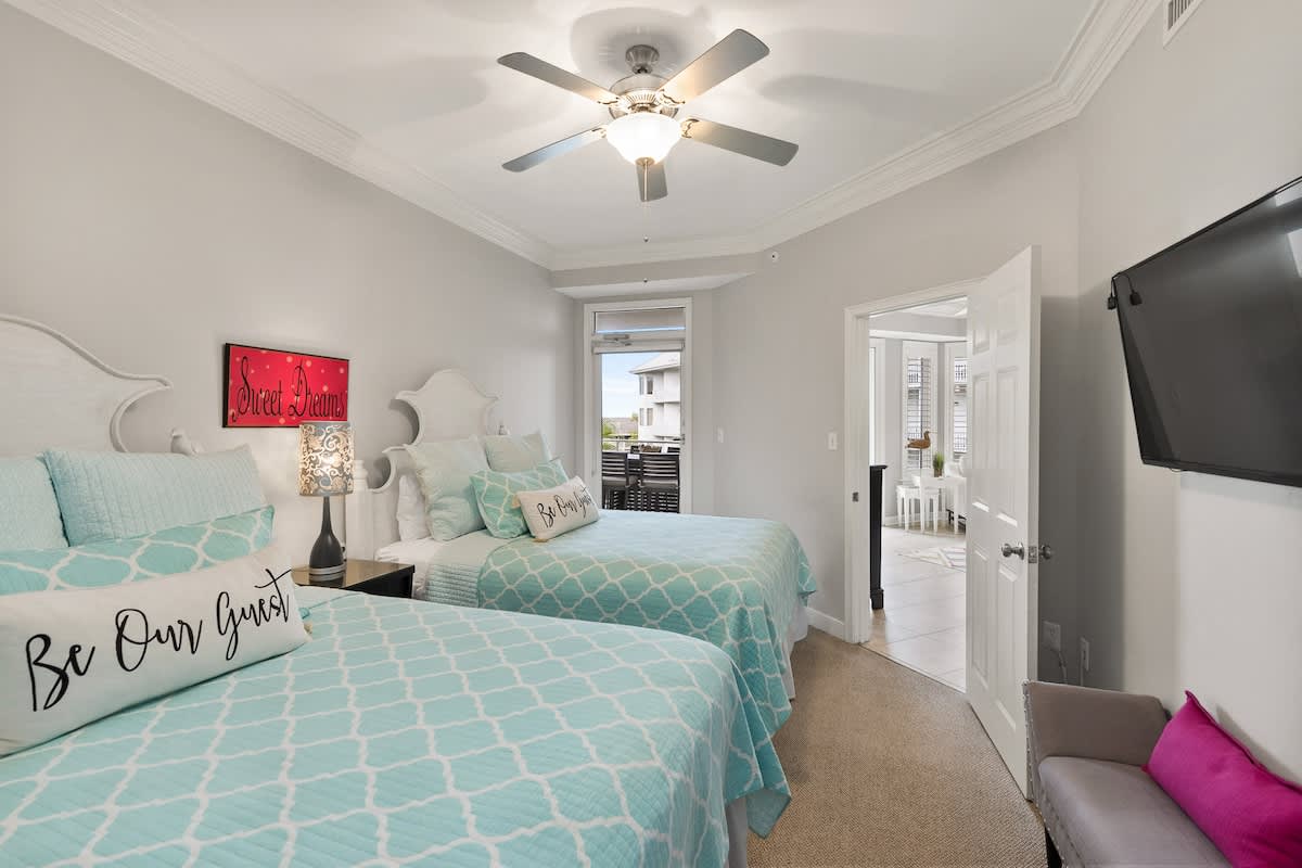 Guest en Suite with 2 Queen Beds