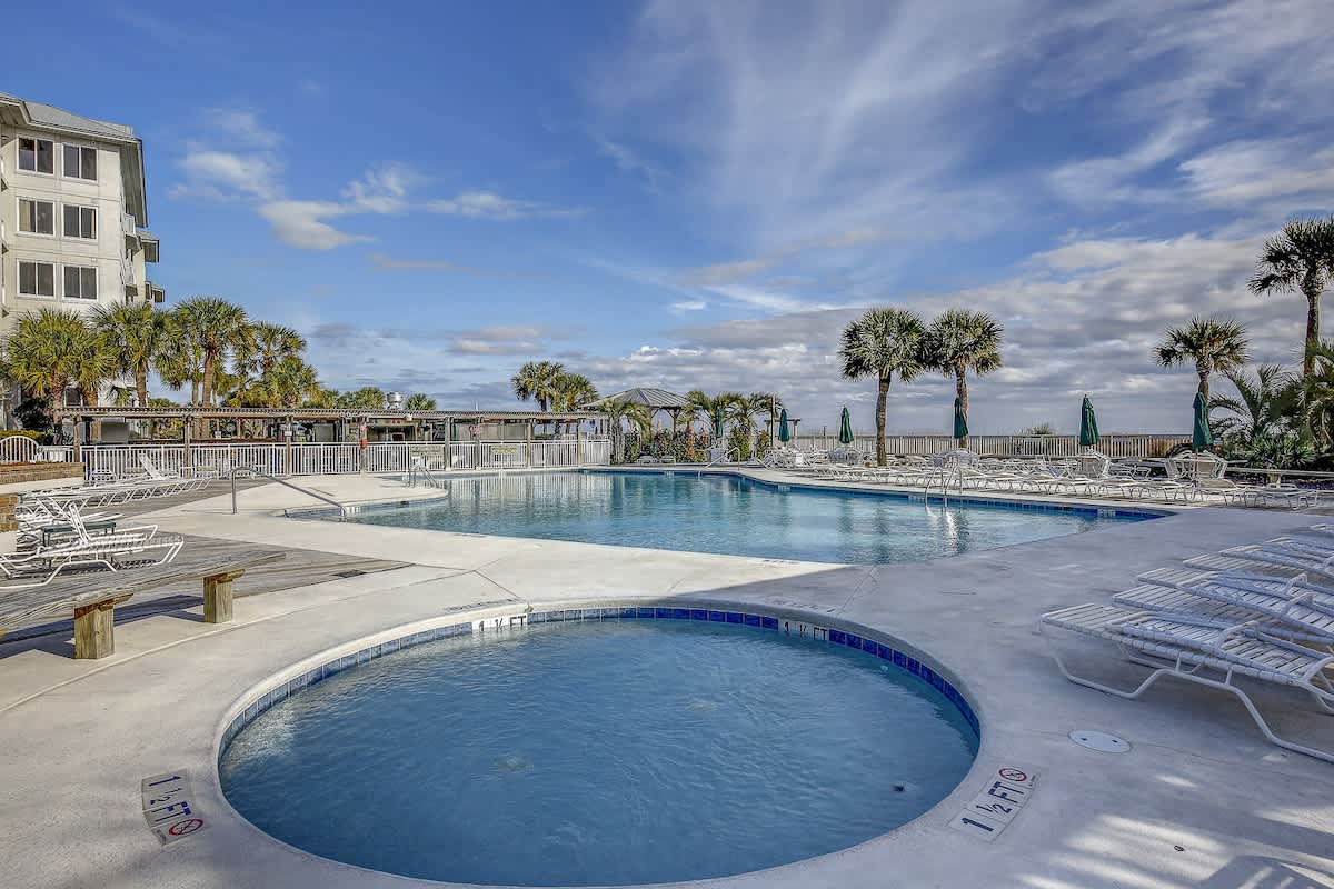 Oceanfront spa
